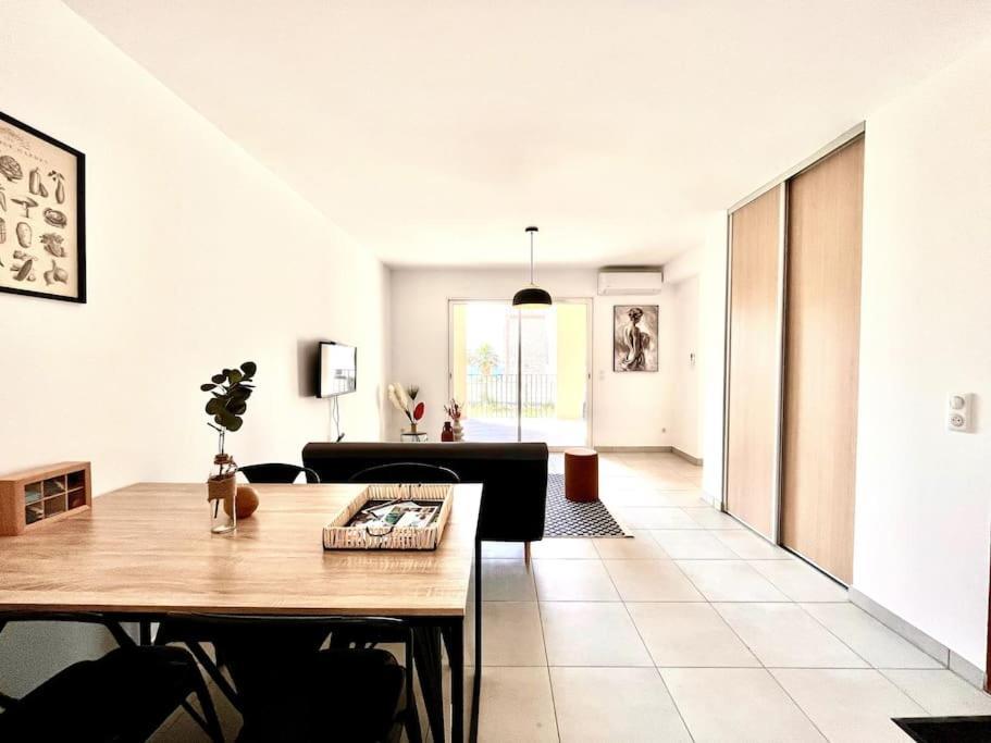 Appartement Neuf Avec Terrasse Saint-Florent  Exterior foto