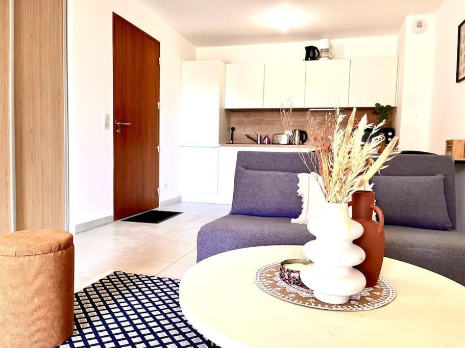 Appartement Neuf Avec Terrasse Saint-Florent  Exterior foto